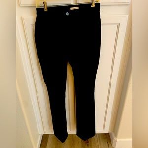 DKNY Jeans black nylon/rayon stretchy jeans women size 4